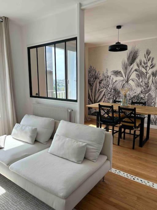 Superbe Refait A Neuf Apartment